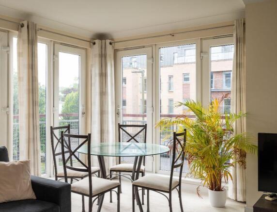 36, Flat 8, Barnton Grove, EDINBURGH, EH4 6EJ photo 4