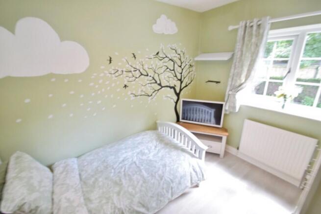 4 bed Detached for sale Image 6