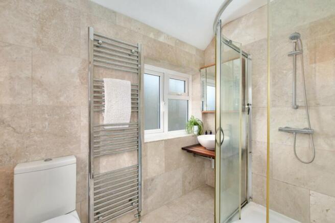 Family Shower/Wc