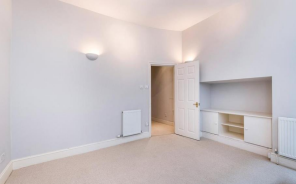 14, Clarence Gate Gardens, Glentworth Street, London NW1 6AY