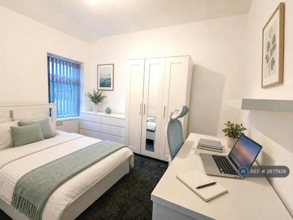 1 bed House Share to rent Image 8