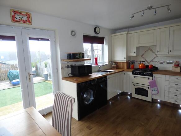Well Appointed Dining Kitchen