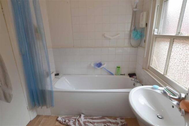 Bathroom/Shower/WC