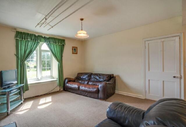 Family Room 2.jpg