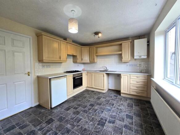 Rodyard Way, Parkside - Kitchen.jpg
