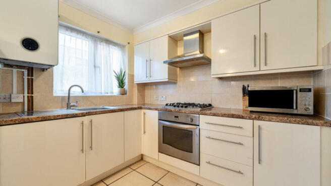 Arragon Road, East Ham, London, E6 1QP photo 4