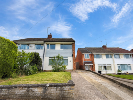 17, Orchard Rise, Newnham GL14 1AL