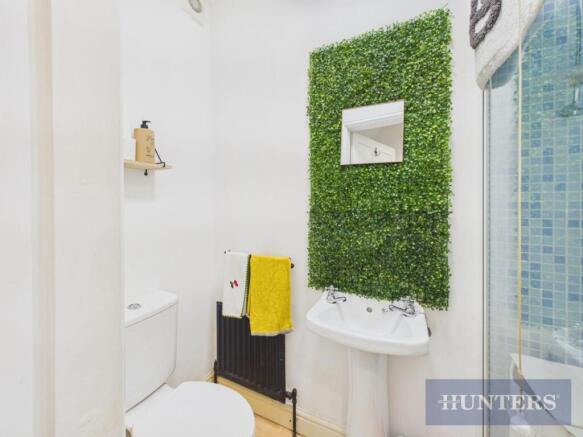 5 bed Terraced for sale Image 6