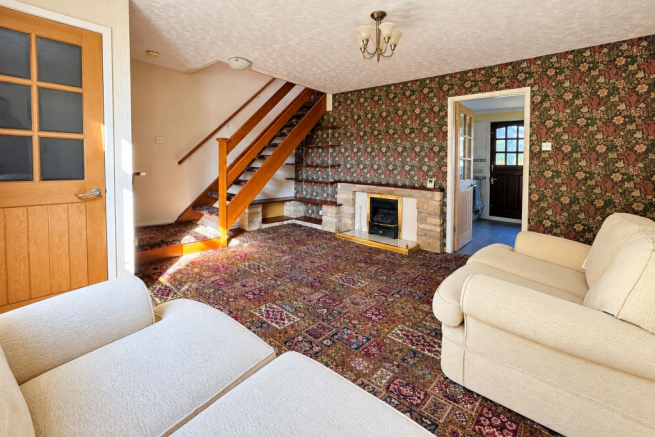 Whitehills Road, Desborough, Kettering photo 3