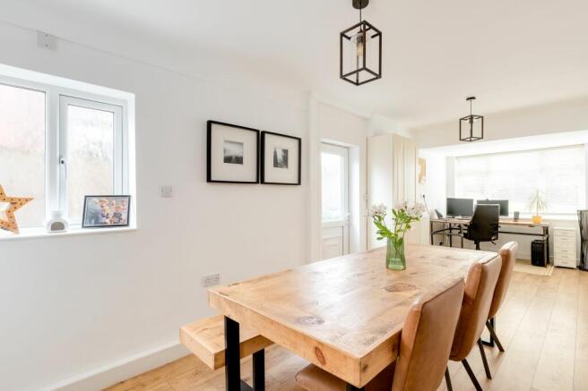 Dining/family room