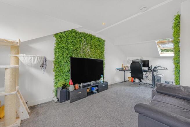 42 Marsh House Lane HDR-1.jpg