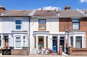 6, Carisbrooke Road, Southsea PO4 8RF