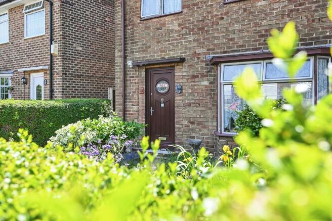 Holman Road, Liverpool, Merseyside, L19 photo 4
