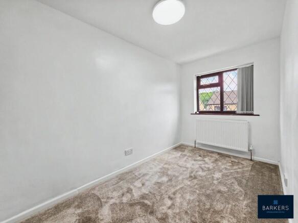 3 bed Detached for sale Image 8