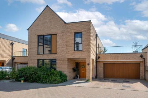 Hallowes Close, Redhill, RH1