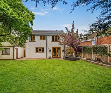 Newtown Road, Sandhurst