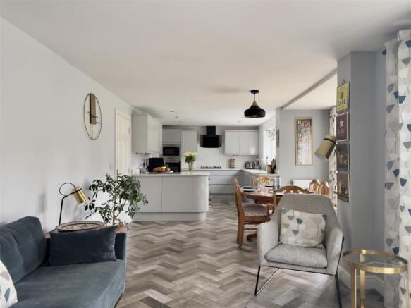 Open Plan Kitchen/Dining/Living
