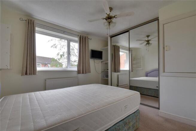 2 bed Semi-Detached for sale Image 10