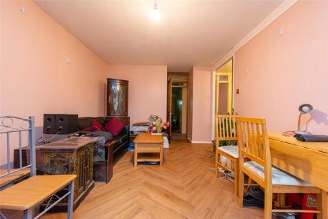 Roth Walk, Finsbury Park, Islington, London, N7