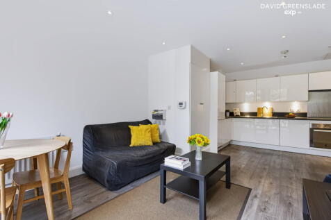 Barry Blandford Way, E3