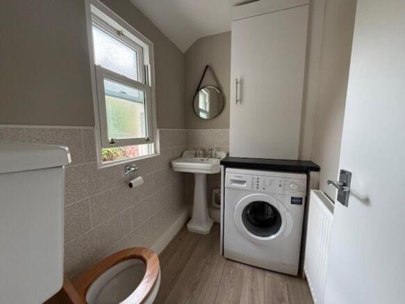 3 bed Terraced to rent Image 11