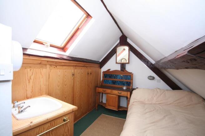 Bedroom 3 (Double)