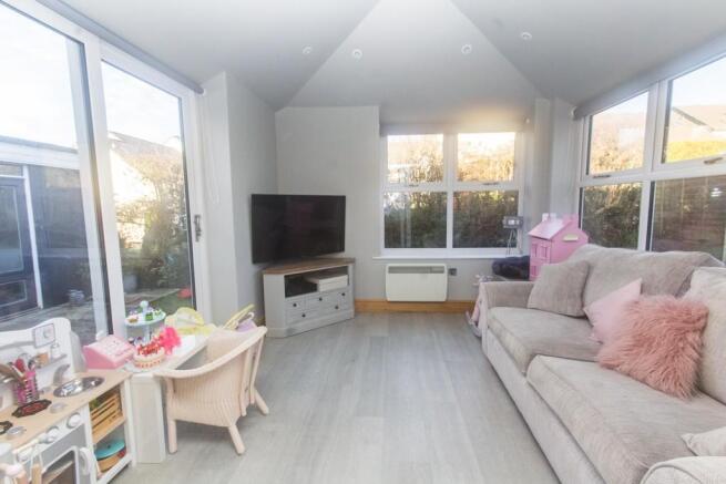 Sun Room 