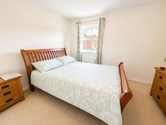 2 bed Terraced for sale Image 8