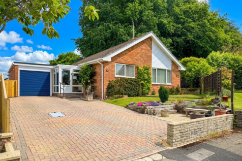 Astley Close, Pewsey