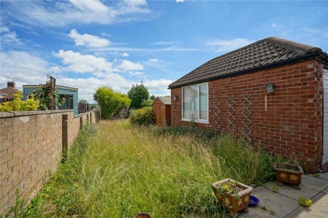 3 bed Semi-Detached for sale Image 4