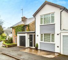1, Rectory Court, Tenby SA70 8HD