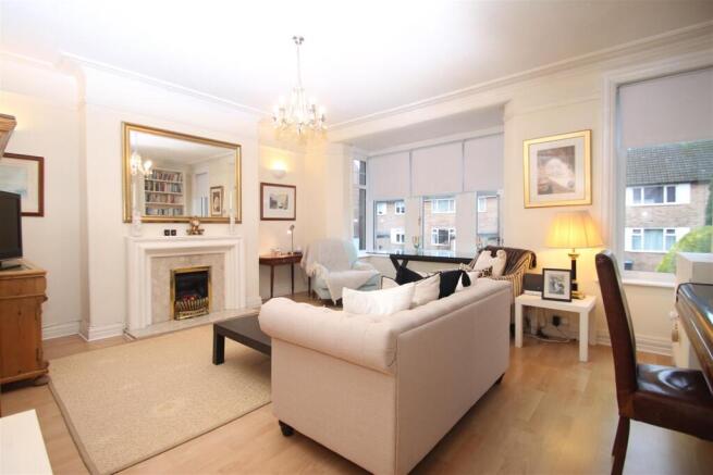 sitting room main.JPG