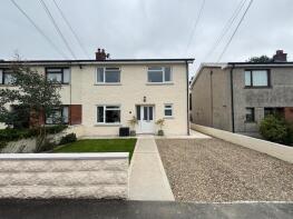 18, Maes Aeron, Lampeter SA48 8QA