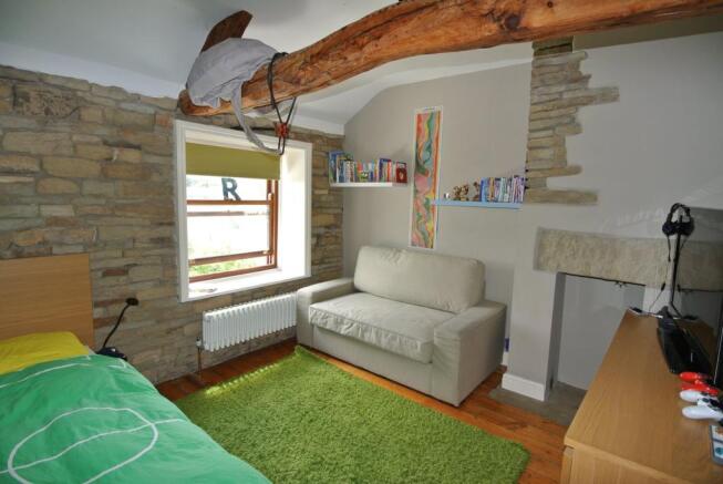 Photo 12