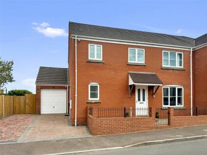 Brutton Way, Chard, Somerset, TA20