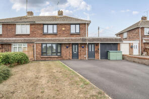 49, Castle View Road, Chiseldon, Swindon SN4 0NS
