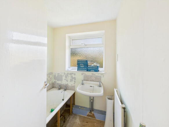 3 bed Detached for sale Image 5