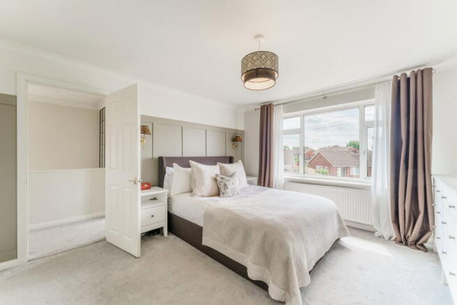 3 bed Semi-Detached for sale Image 10