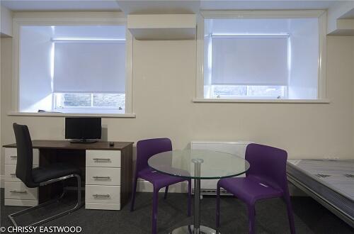 1 bed Apartment to rent Image 4