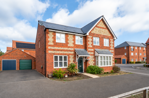 Brockway Close, Amesbury, SP4 7DU