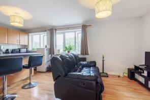 Flat 11, 3 Field Court, Wellington Road, Wimbledon Park, London SW19 8EY
