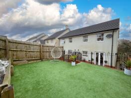 14, Cae Wyndham, Cowbridge CF71 7FL