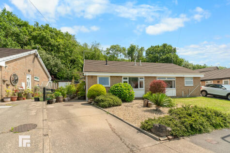 Rhiw'r Ddar, Taffs Well, Cardiff