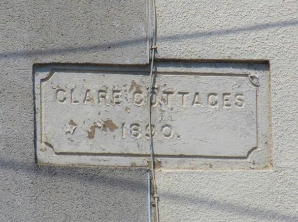 7 Hartshorne Rd Clare Cottages Sign.jpg