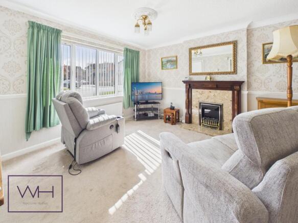 CAM04980G0-PR0138-ST