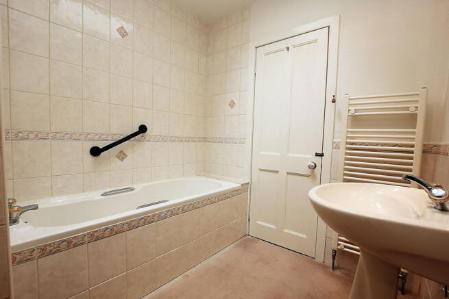 Photo 14