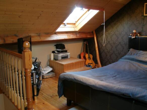 Photo 7