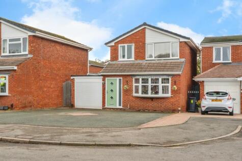 Irving Close, Lichfield