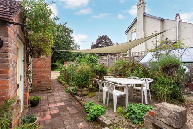 Cottage South Garden