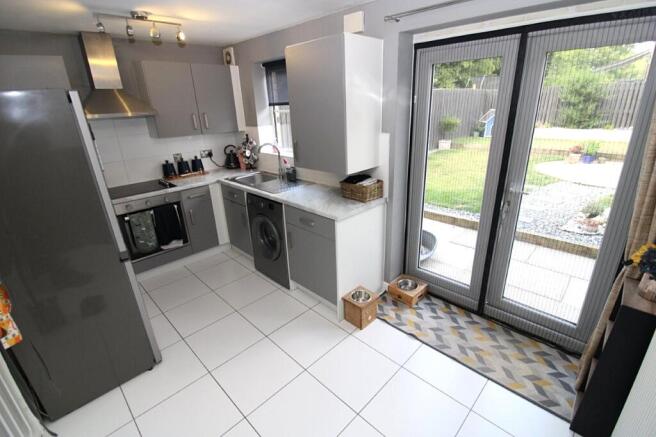 3 bed Semi-Detached for sale Image 5